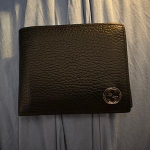 Gucci wallet